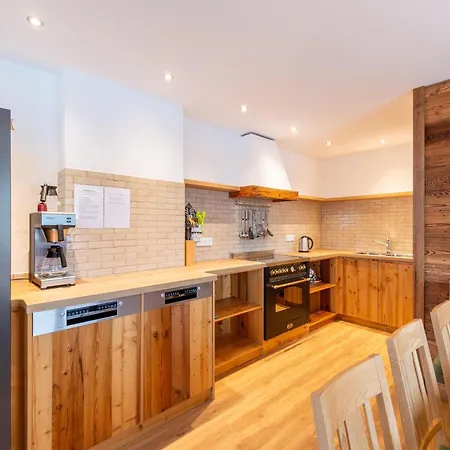 In Bramberg With Sauna & Access, Cleaning Included Vakantiehuis *