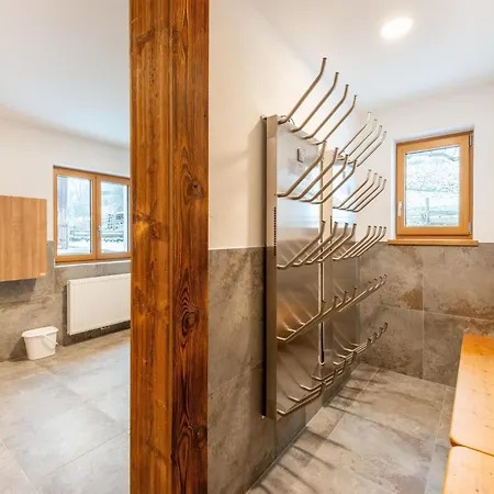 In Bramberg With Sauna & Access, Cleaning Included Dorf (Salzburg)